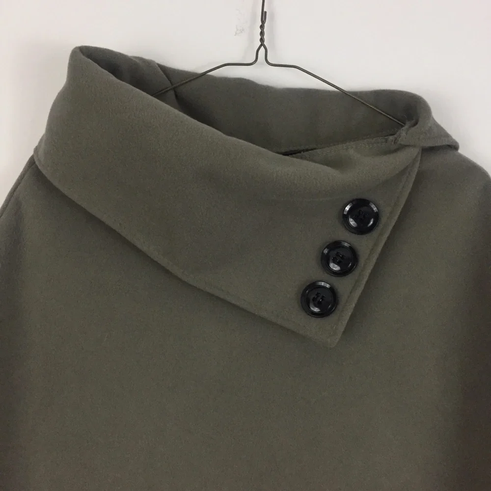 D.X.R. MODA Poncho - Picture 2 of 8